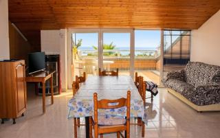 Spacious Apartment with Sea View in Francavilla al Mare + BBQ - 9