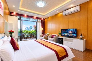 The Royal Hotel Near West Lake - 3