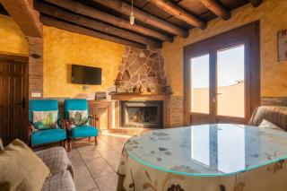 Charming House in Cádiar with View - 9