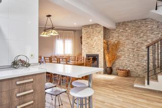 Cosy House in San Bartolomé de Pinares with Mountain View - 8