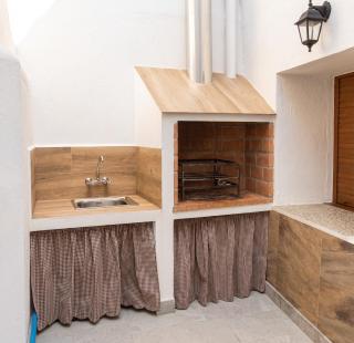 Cosy House in San Bartolomé de Pinares with Mountain View - 4