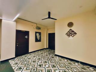 Hotel Royal Lagoon by CN-Nxt to Railway stn - 5