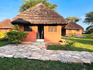 Tangi Safari Lodges Ltd - 0