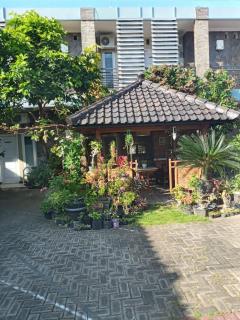 MenSpul27 Syariah Guesthouse - 8