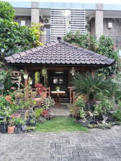 MenSpul27 Syariah Guesthouse - 5