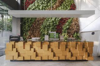 Ascent Hotel & Cafe Malang - 7