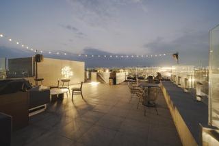 Ascent Hotel & Cafe Malang - 2