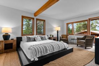 RMR: Stock House in Teton Village - 1