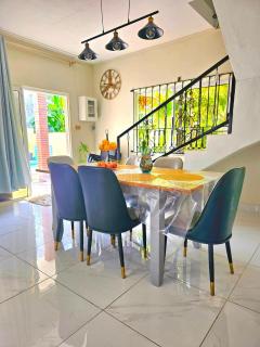 LuxAura Stay - 3