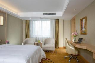 Vienna Hotel Anhui Huainan Railway Station - 3