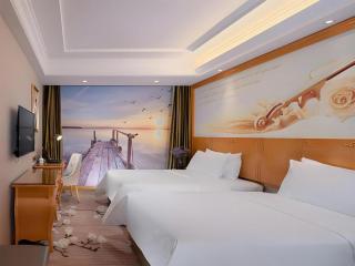 Vienna Hotel Guangdong Dongguan Humen High-Speed Railway Station - 1
