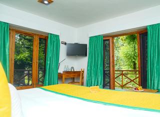 Tall Trees Riverside Resort, Manali - 5