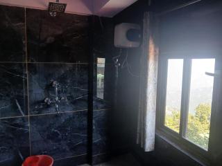 Mountain View stay Mall Road Chowrasta, Darjeeling - 9