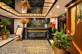 Aura Hotel - 8