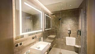 Hilton Garden Inn Sanya - 9