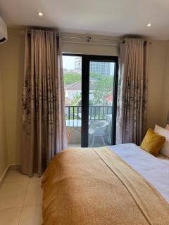 Luxury one bed apartment overlooking the pool - 9