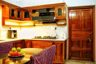 Chakos Homestay - 0