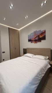 Modern Family Apartment Byureg - 9