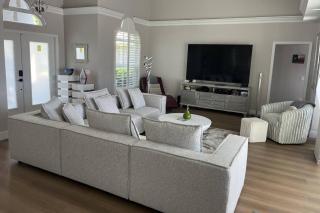 Briarwood- Terrazzo Lane with Lake View - 8