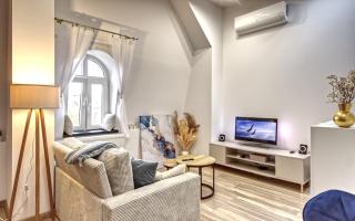 Starowiejska Signature Apartment by BookingHost - 9