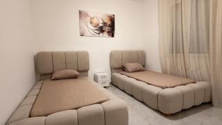 Large, secure family apartment - 5