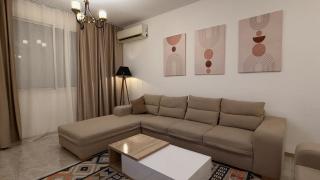 Large, secure family apartment - 4