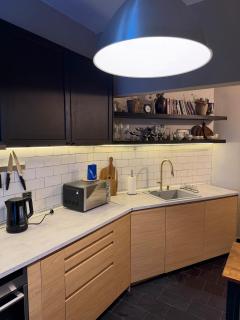 Cozy Art Apartment, Sofia Centre, NDK - 2