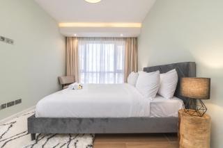 Capital M Penthouse 3-Bed, Pool, Gym By Yourhost - 8