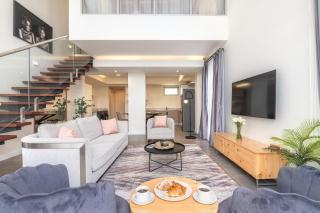 Capital M Penthouse 3-Bed, Pool, Gym By Yourhost - 2