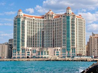 LUXURY HOTEL APARTMENT at GRAND PLAZA SAN STEFANO, PRIME LOCATION with access to MEGA MALL and FOUR SEASONS'S RESTAURANTS - 9