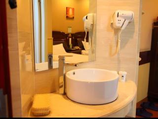 GreenTree Inn Wuhu Fanchang County Anding Road Hotel - 4