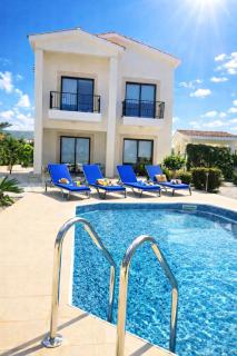 Modern 3 bedroom villa, pool and close to golf course - Paphos - 0