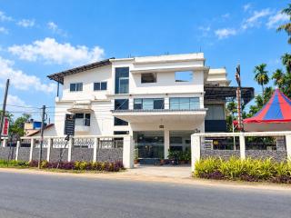 Hotel Kairali - Kodungallūr - 0