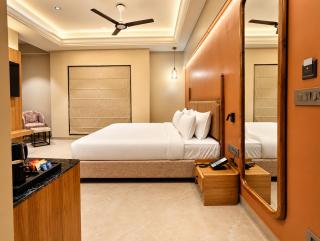 The Sky Imperial Grand Kuber Dwarka - 5