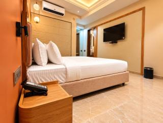 The Sky Imperial Grand Kuber Dwarka - 2