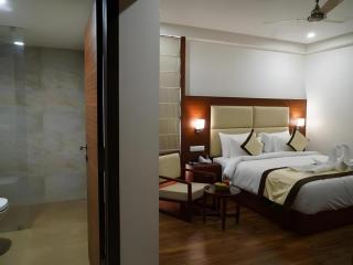 Hotel Jaipur Central, Jaipur - 1
