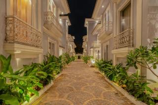 Vivenda De Aqua by Hireavilla - Luxury 4BR Villas with Private Pool in North Goa - 9
