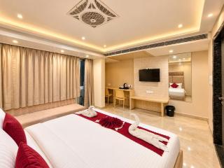 The Luxme Front of Puri Sea Beach - 7