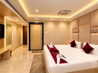 The Luxme Front of Puri Sea Beach - 6