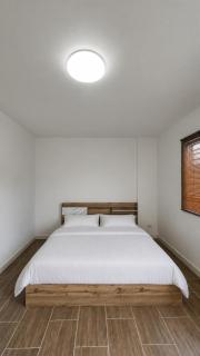 ห้องพัก ทาวน์โฮมห้องนอนพร้อมห้องน้ำส่วนตัว - The Chic Town ลาดหลุมแก้ว - 1