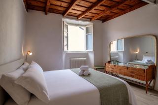 Silvia Como House by "The House Of Travelers" - 3