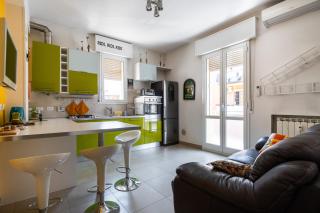 Bergonzoni Modern Apartment by Wonderful Italy - 9