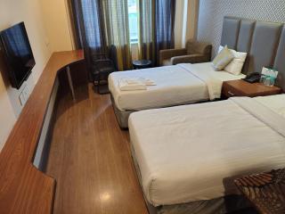 Hotel Le Port - 2