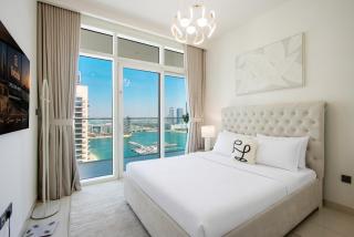 Livbnb-Beachfront 3BR with Marina Harbour Panorama - Dubai - 8