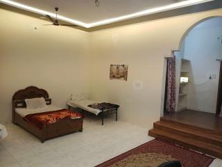 Hotel Shivdarshan - 1