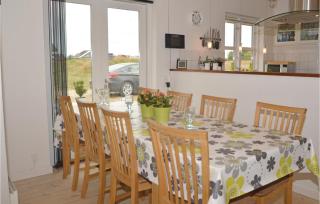 Awesome Home In Skjern With Wifi - 9
