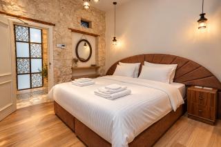 El Khan Guesthouse & Art - מתחם אירוח ייחודי בנצרת - 0