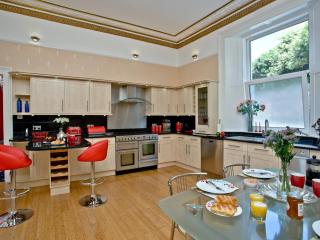 Riviera Mansion, Torquay - 2