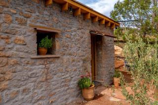 Titrit Home - 1