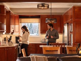 Chalet Horizon, Lakefront, Games, Ski-doo - 9